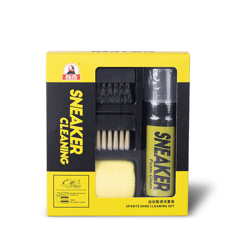 Zestaw do czyszczenia butów z  – Sneaker Care Foam recenzja i cena