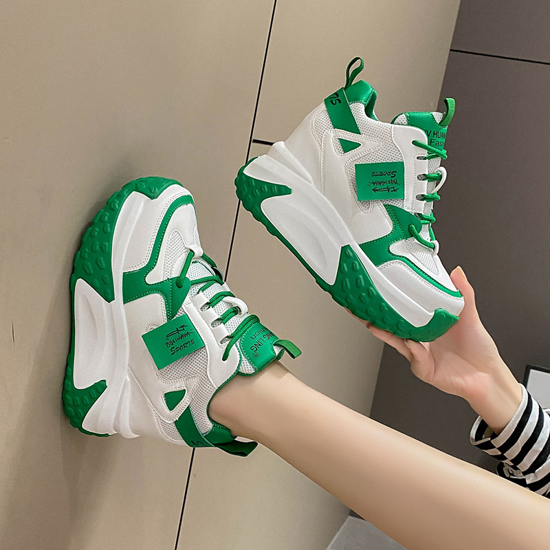 Damskie sneakersy na wysokiej  – Leather Sneaker Care Kit recenzja i cena